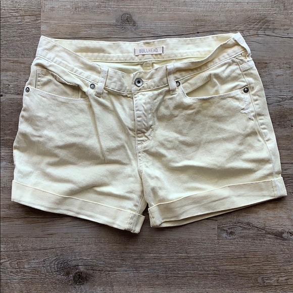 Bullhead Pants - Used Bullhead Distressed Shorts
